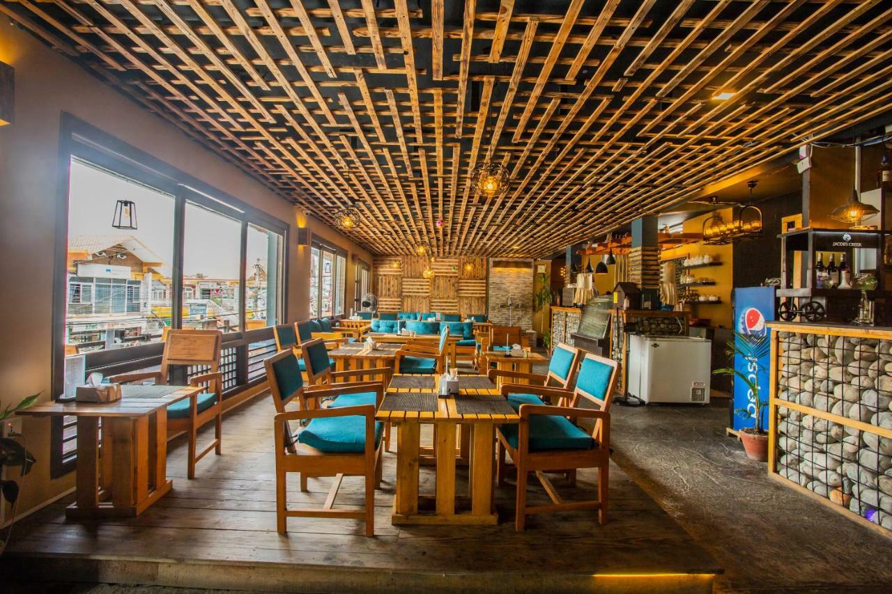 Hotel Snowland Pokhara Ngoại thất bức ảnh