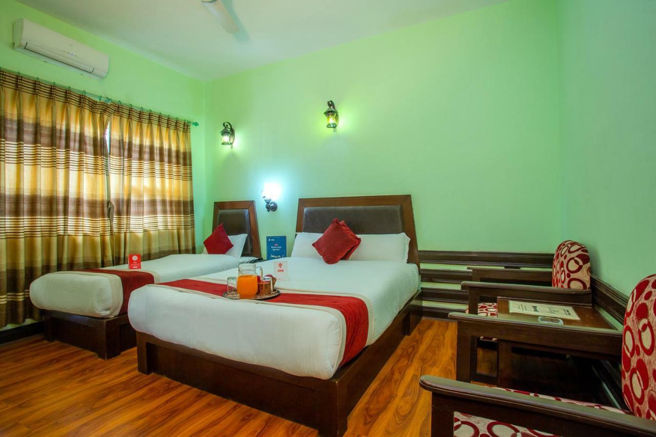 Hotel Snowland Pokhara Ngoại thất bức ảnh