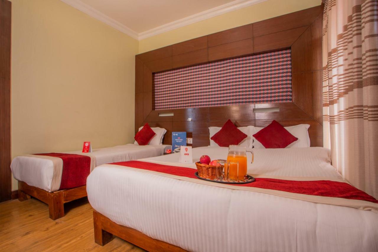 Hotel Snowland Pokhara Ngoại thất bức ảnh